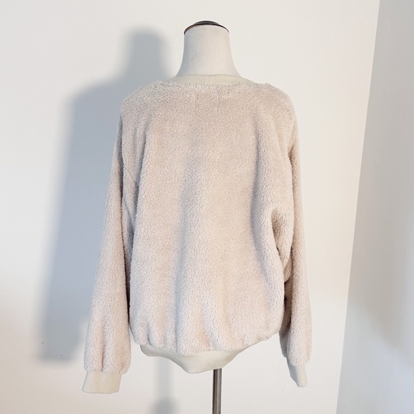 STUSSY Pilar Women’s L Cream Sweatshirt Sherpa Fleece Collegiate Streetwear - Picture 5 of 12